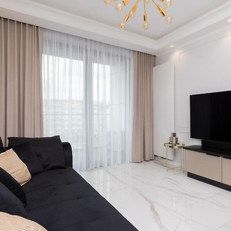 Plac Unii Apartment Gdynia Srodmiescie By Renters Prestige ภายนอก รูปภาพ
