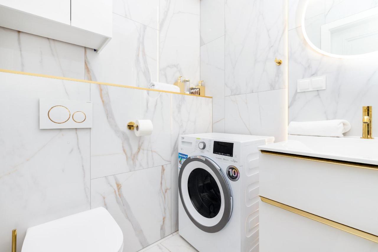 Plac Unii Apartment Gdynia Srodmiescie By Renters Prestige ภายนอก รูปภาพ